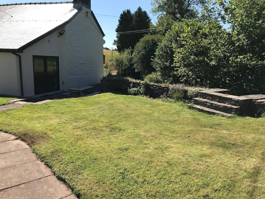 Cobblers Cottage in Brecon Beacons Esterno foto