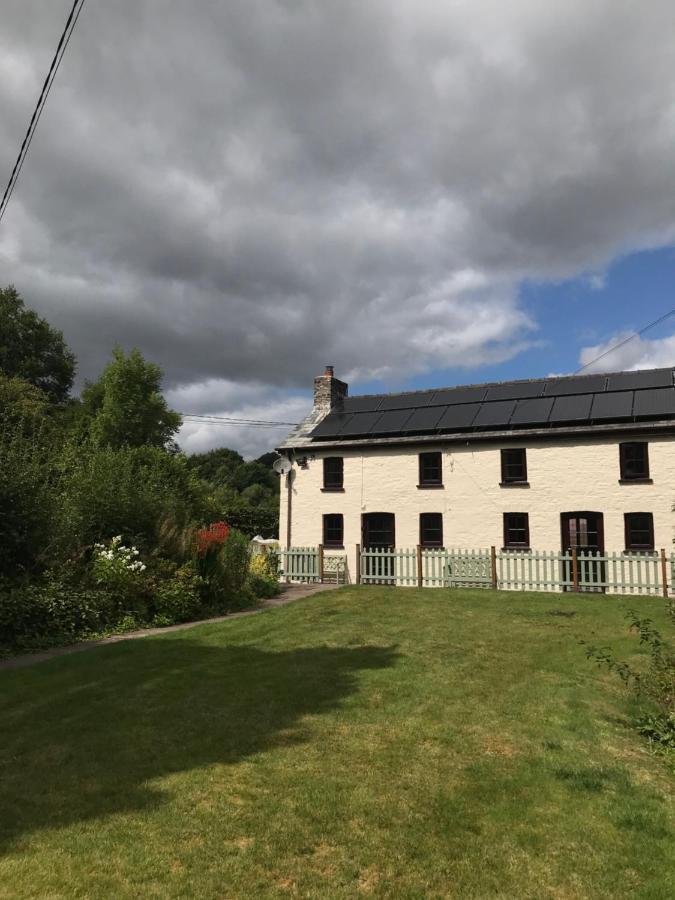 Cobblers Cottage in Brecon Beacons Esterno foto